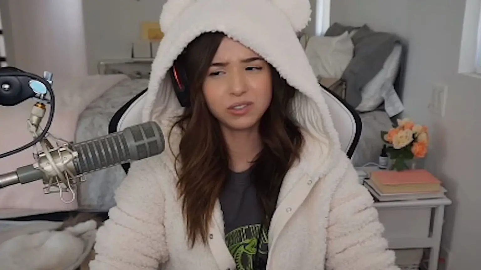 pokimane-reveals-'gross'-twitch-messages-from-unbanned-users-unfiltered